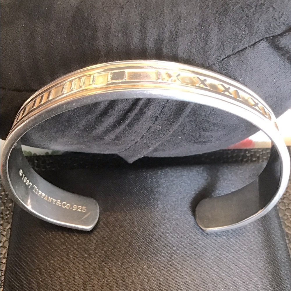 🔥Tiffany & Co Bangle (Atlas Collection)